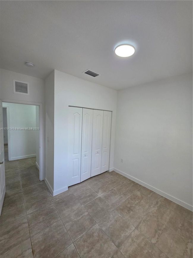 10233 Sw 176 Th St, Home with 3 bedrooms, 2 bathrooms and null parking in Miami FL | Image 18