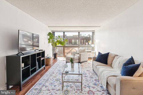 311a-241 S 6th St, PHILADELPHIA, PA, 19106-3728 | Card Image