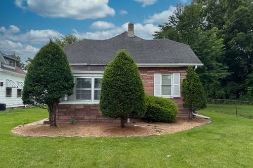 129 E Riverside Blvd, Loves Park, IL, 61111-4543 | Card Image