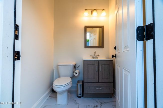 54-web-or-mls-4270 Sunset Updated Photos | Image 15