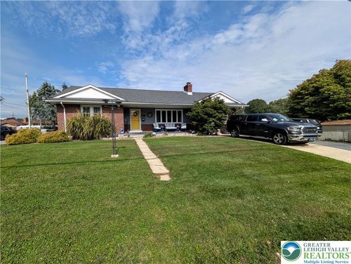 1617 W Pennsylvania St, Allentown, PA, 18102-1040 | Card Image