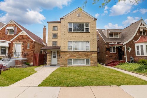 7118 S Mozart St, CHICAGO, IL, 60629-2073 | Card Image