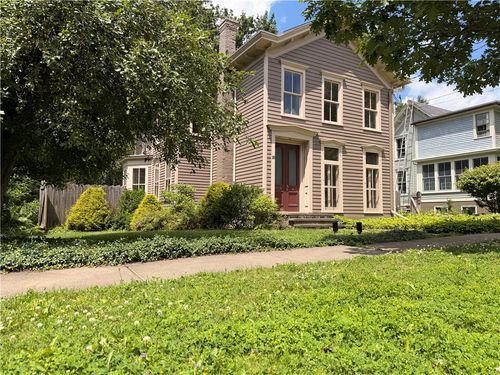18 Eagle St, Cooperstown, NY, 13326-1212 | Card Image
