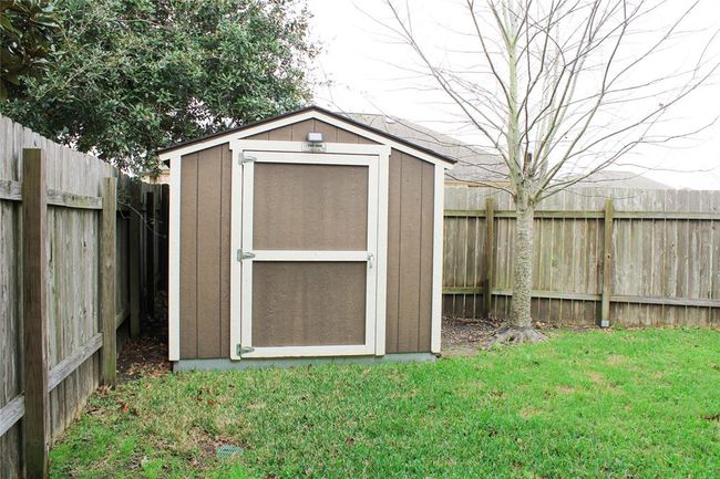 6867 Juniper Arbor Ln, House other with 4 bedrooms, 4 bathrooms and 2 parking in Dickinson TX | Image 37