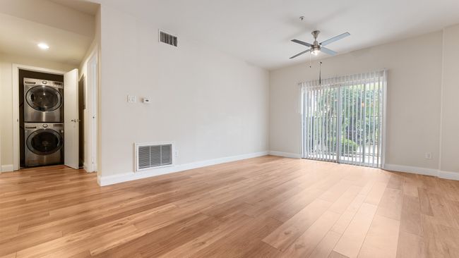 APT-1014 - 1100 W Trinity Mills Rd, Condo with 2 bedrooms, 2 bathrooms and null parking in Carrollton TX | Image 9