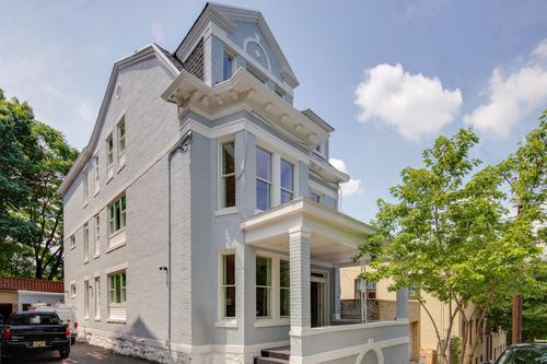 apt-2-57 Hudson Pl, Weehawken, NJ, 07086-7384 | Card Image