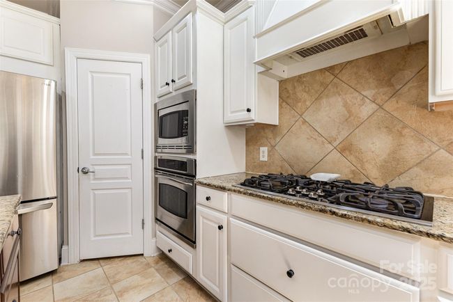 10106 Silverling Dr, House other with 4 bedrooms, 4 bathrooms and null parking in Waxhaw NC | Image 18