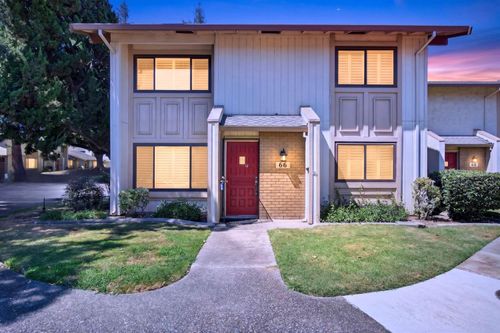 66 W Yorkshire Dr, Stockton, CA, 95207-5701 | Card Image