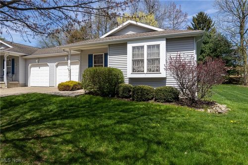 265 Thorn Way, Doylestown, OH, 44230-1707 | Card Image