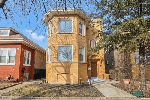 5955 S Whipple St, Chicago, IL, 60629-2516 | Card Image