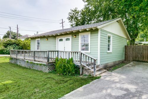 10376 Bel Aire Dr, Dallas, TX, 75218-1107 | Card Image