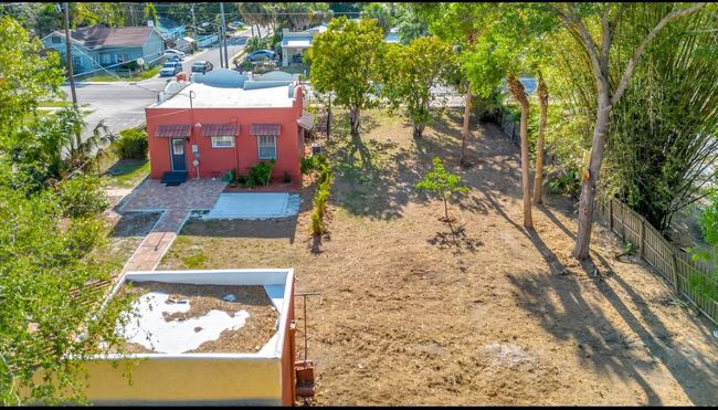 2002 Central Ave, House other with 2 bedrooms, 1 bathrooms and null parking in Sarasota FL | Image 47