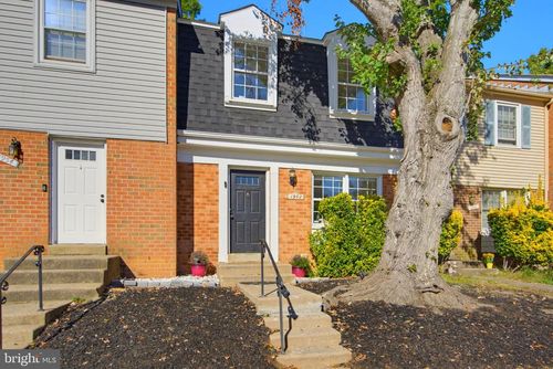 1952 Mariner Ln, WOODBRIDGE, VA, 22192-2303 | Card Image