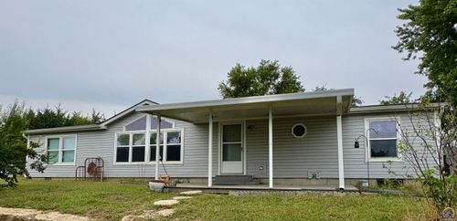 6334 94th St, Meriden, KS, 66512-8812 | Card Image