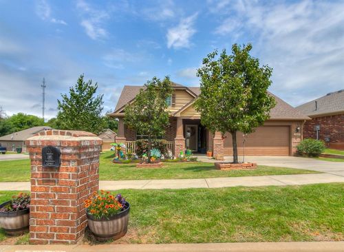 12487 Lakota Dr, Choctaw, OK, 73020-2065 | Card Image