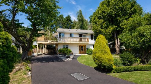 4551 47 St, Delta, BC, V4K2N5 | Card Image