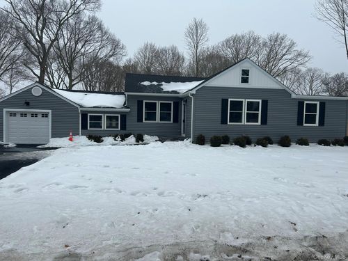 70 Crestwood Drive, Brookhaven, NY, 11967 | Card Image