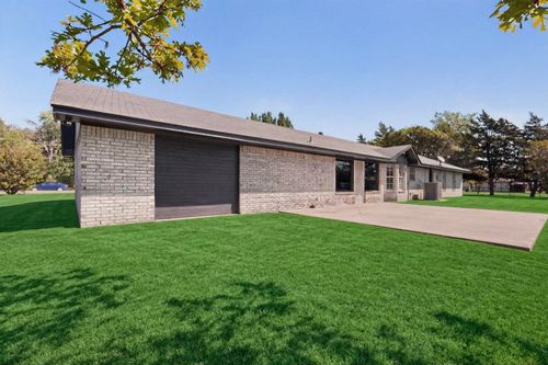 529 Morris Ln, Greenville, TX, 75402-5455 | Card Image