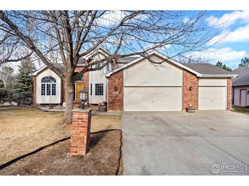 2677 Eldorado Springs Dr, Loveland, CO, 80538-5321 | Card Image