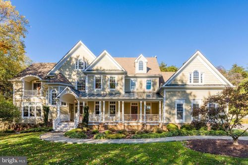 615 Kentland Dr, Great Falls, VA, 22066-1017 | Card Image