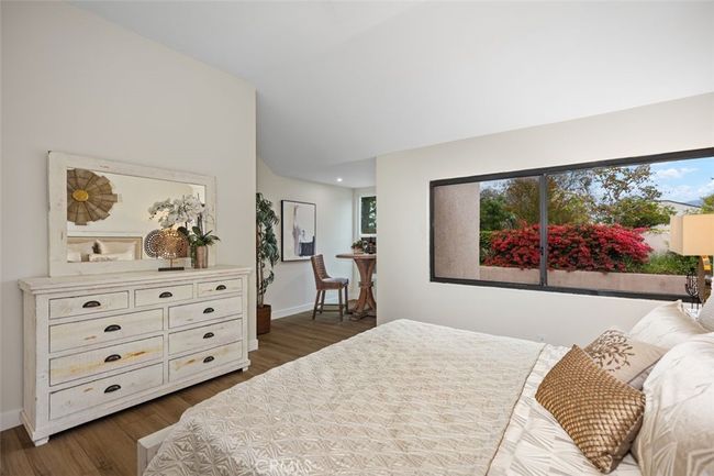 UNIT-77 - 25761 Le Parc, Condo with 1 bedrooms, 2 bathrooms and 2 parking in Lake Forest CA | Image 27
