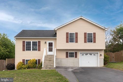 66 Mckinley Ct, INWOOD, WV, 25428-4650 | Card Image