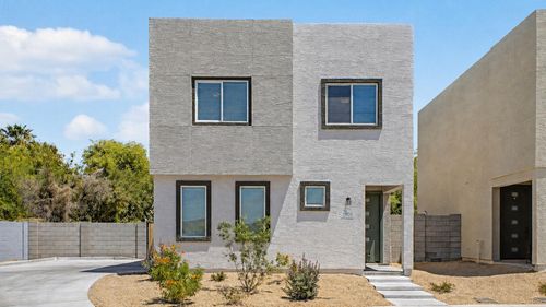 105 W Latona Road, Phoenix, AZ, 85041 | Card Image