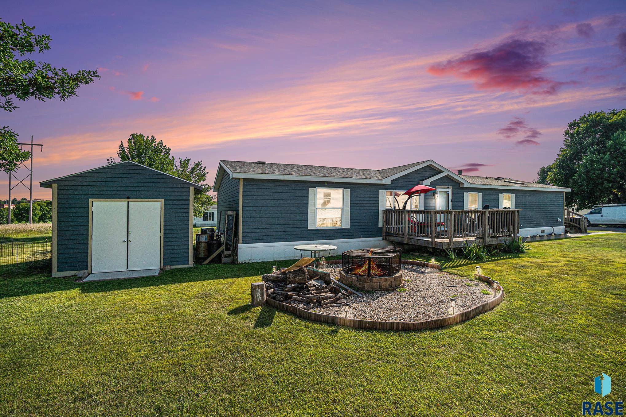 Caley Pl, Sioux Falls, SD 57110