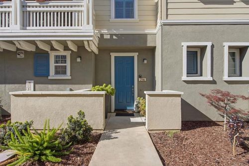 unit-216-631 True Wind Way, Redwood City, CA, 94063-5735 | Card Image
