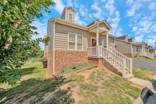 6602 Hartman Ct, Roanoke, VA, 24019-3186 | Card Image