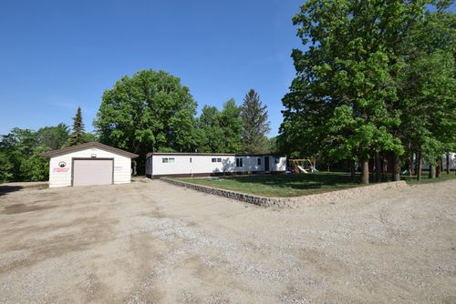 89-17697 State Highway, Wannaska, MN, 56761 | Card Image