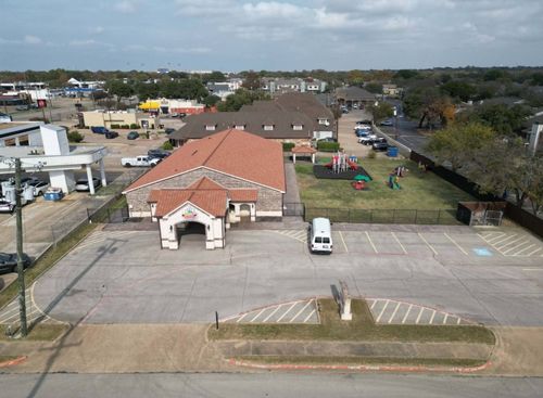 700 Center Ridge Dr, Duncanville, TX, 75116 | Card Image