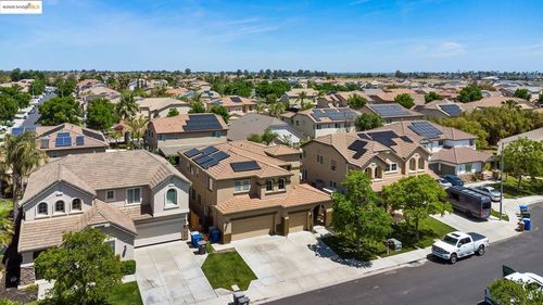 115 Tennyson Ct, Discovery Bay, CA, 94505-2642 | Card Image