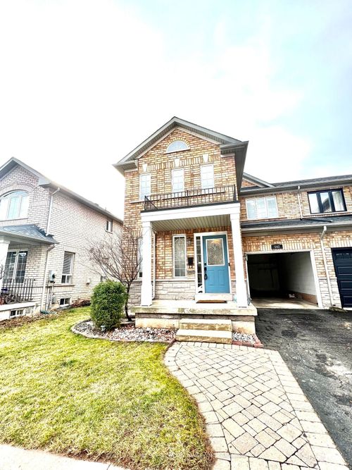 542 Delphine Dr, Burlington, ON, L7L6X2 | Card Image
