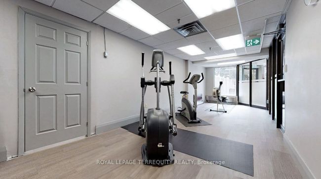 1702 - 8 Lisa St, Condo with 3 bedrooms, 2 bathrooms and null parking in Brampton ON | Image 27