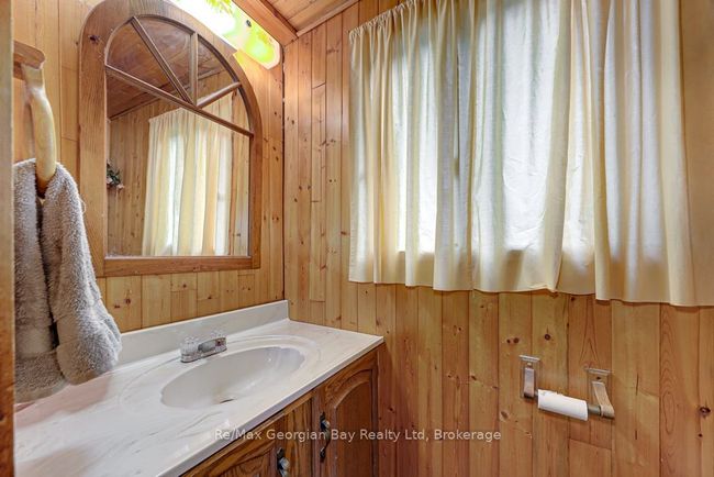 15SR405 Severn River Shore, House other with 4 bedrooms, 2 bathrooms and null parking in Coldwater ON | Image 14