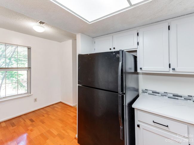 2946 Iron Gate Lane, Condo with 2 bedrooms, 2 bathrooms and null parking in Charlotte NC | Image 6