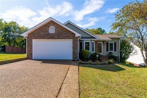 355 Dorr Dr, Goodlettsville, TN, 37072-1316 | Card Image