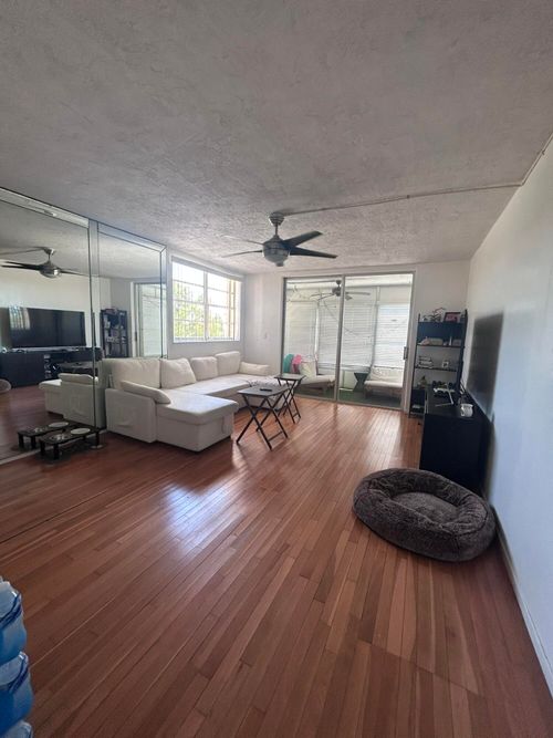 402-7300 Nw 17th St, Plantation, FL, 33313-5196 | Card Image