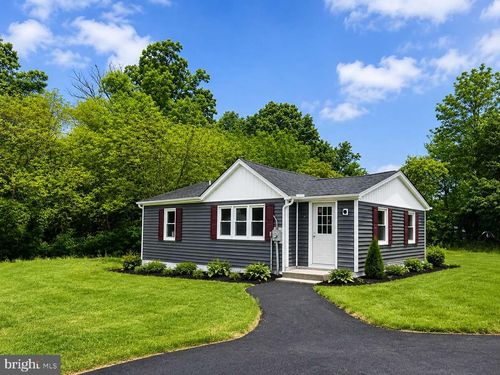 25263 Sotterley Rd, HOLLYWOOD, MD, 20636-2721 | Card Image