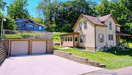 543 10th St, Red Wing, MN, 55066-3160 | Card Image