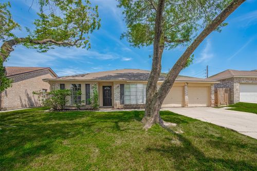 10306 Jillana Kaye Dr, Houston, TX, 77086-2034 | Card Image