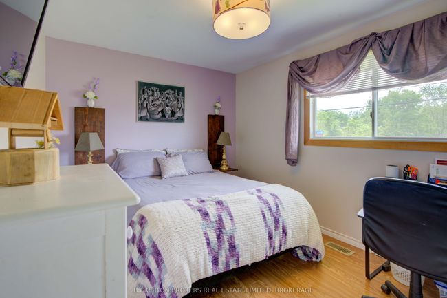 95 Railway St, House other with 3 bedrooms, 2 bathrooms and 6 parking in Lansdowne ON | Image 25