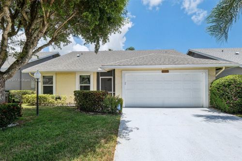 5260 Tiffany Anne Cir, West Palm Beach, FL, 33417-1082 | Card Image