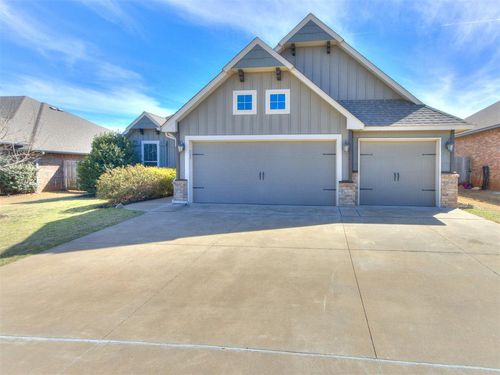 11032 Nw 8th St, Yukon, OK, 73099-0270 | Card Image