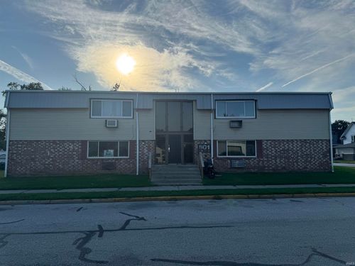 101-801 Princeton Street, Elkhart, IN, 46516-3856 | Card Image