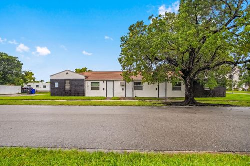 1-3-1602 S 17th Avenue, Hollywood, FL, 33020 | Card Image