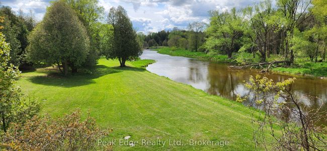 9840 Base Line Rd, House other with 3 bedrooms, 2 bathrooms and 8 parking in Clifford ON | Image 9