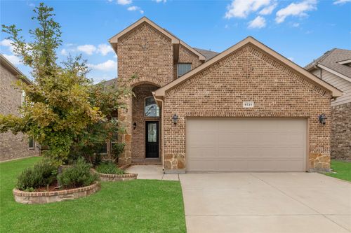 9721 Bodega Bay Rd, Fort Worth, TX, 76177-1401 | Card Image
