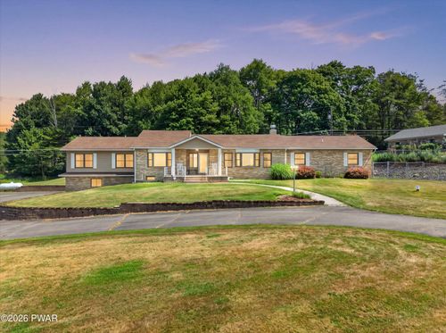 196 Lake Paupack Rd, Greentown, PA, 18426-9310 | Card Image